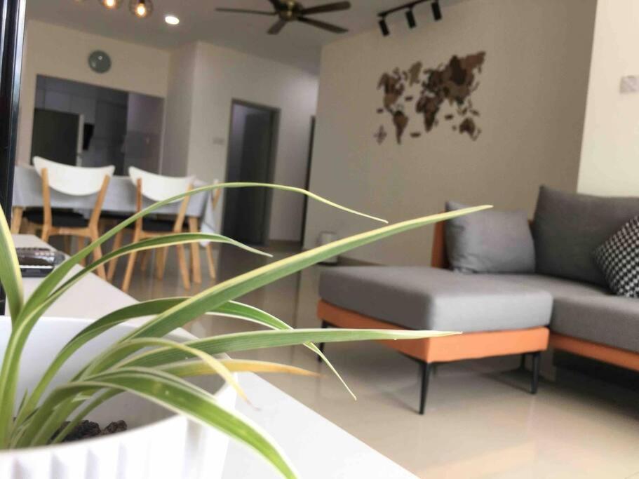 Ijm Condo With Pool #Yoyo Homestay ซันดากัน ภายนอก รูปภาพ